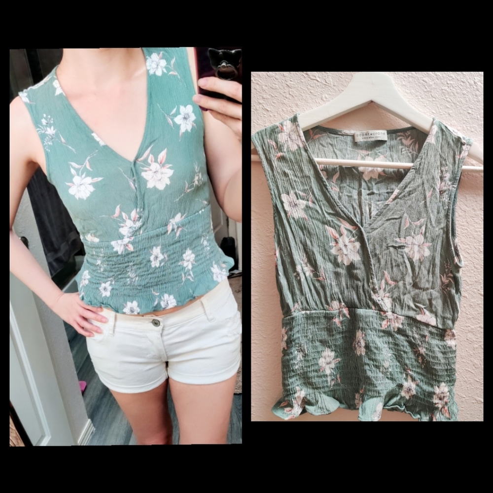 Casual sleeveless ruffle cropped top